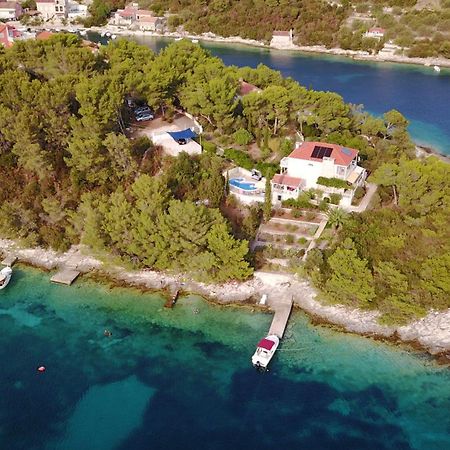 Waterfront Villa With Pool Vela Luka Exterior foto